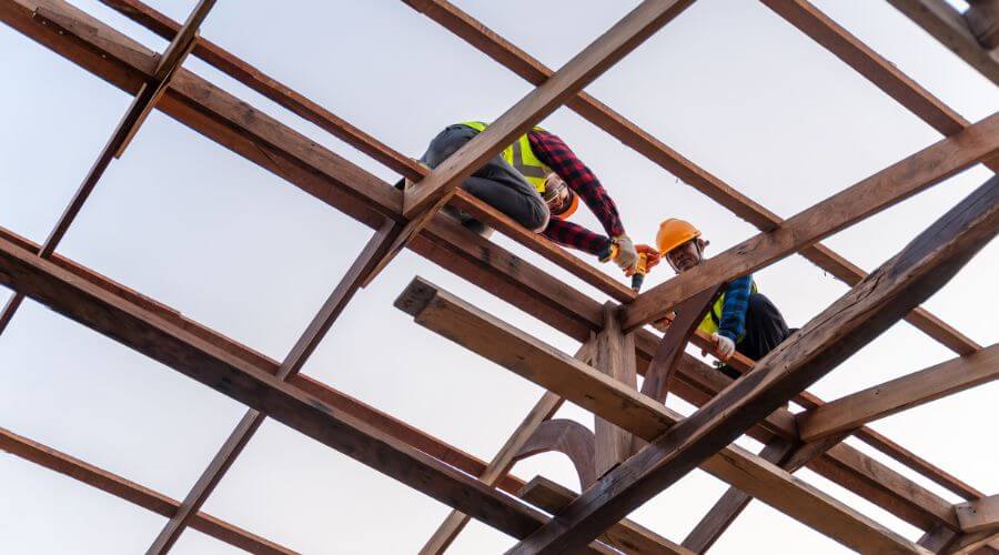 Professional New roof installation in Peoria, IL